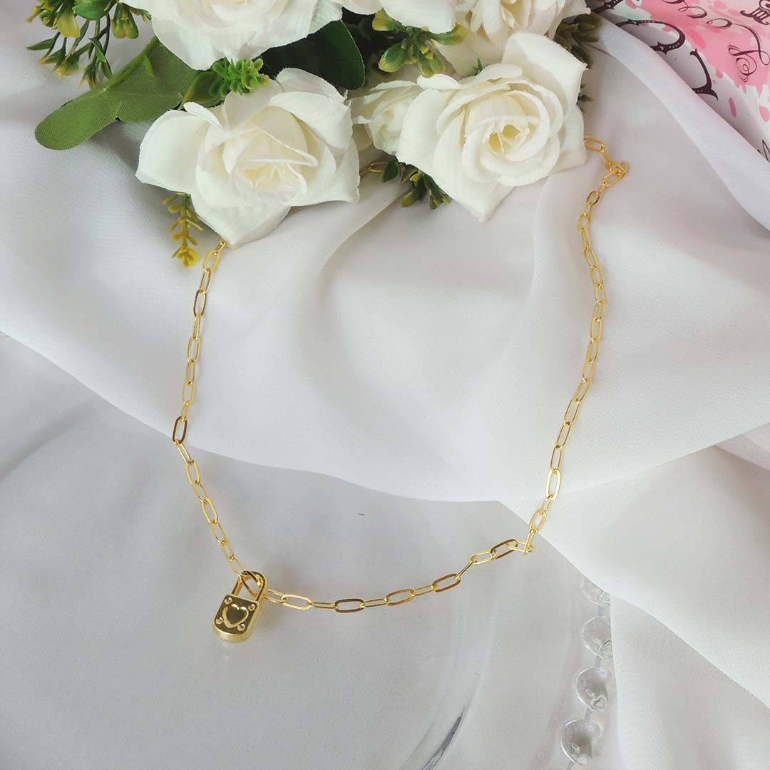 Colar Corrente Cartier Pingente Cadeado Folheado Ouro 18k