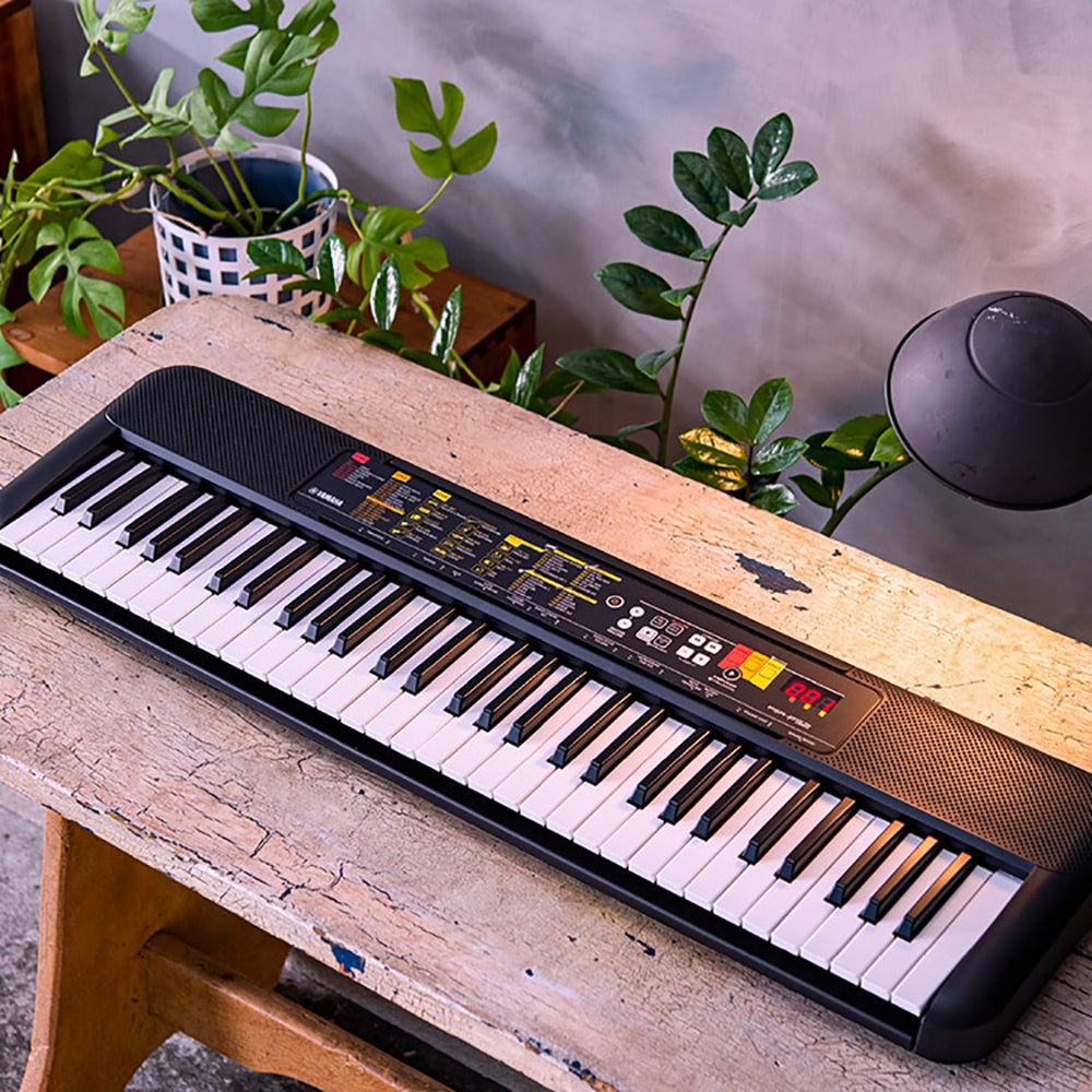 Teclado Arranjador 61 Teclas Psr F52 Com Fonte Bivolt Yamaha