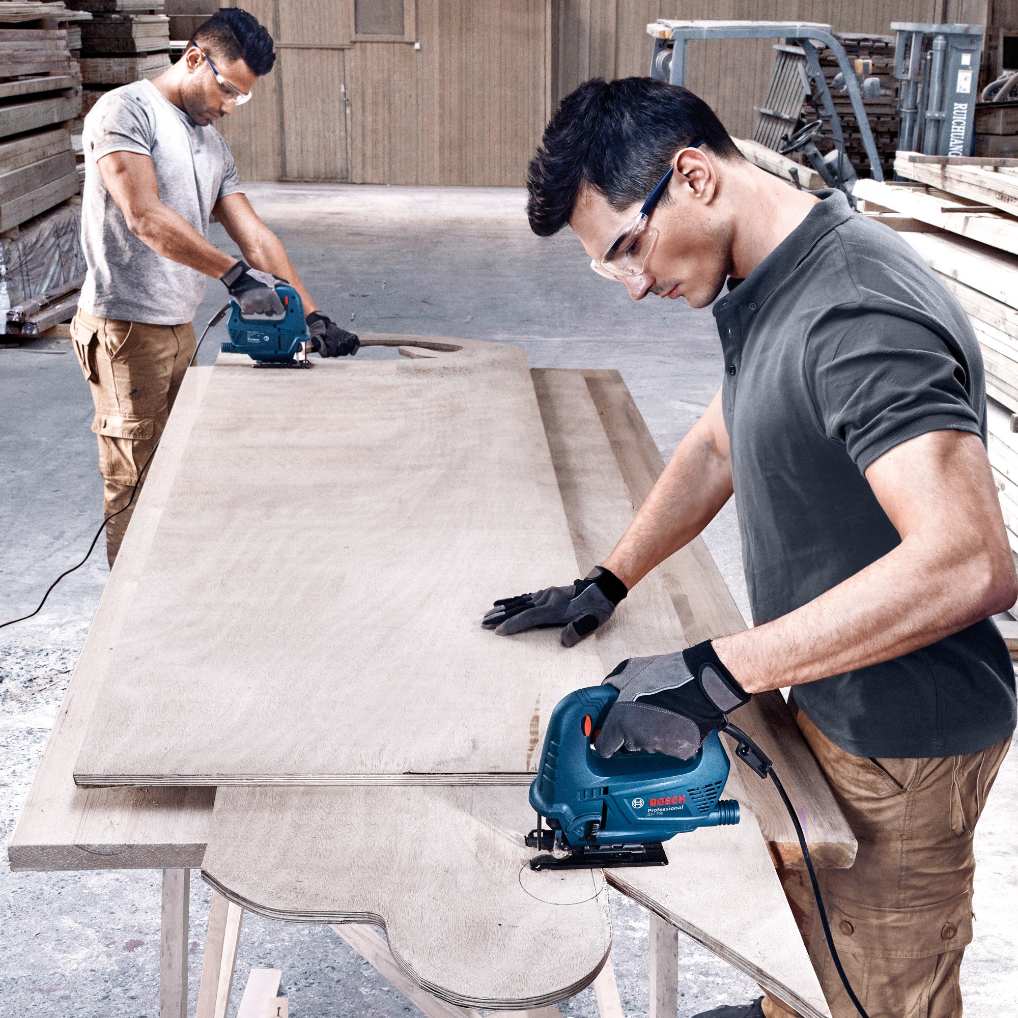 Serra Tico-tico 500w Com 01 Lâmina De Serra - Bosch Gst700 220v