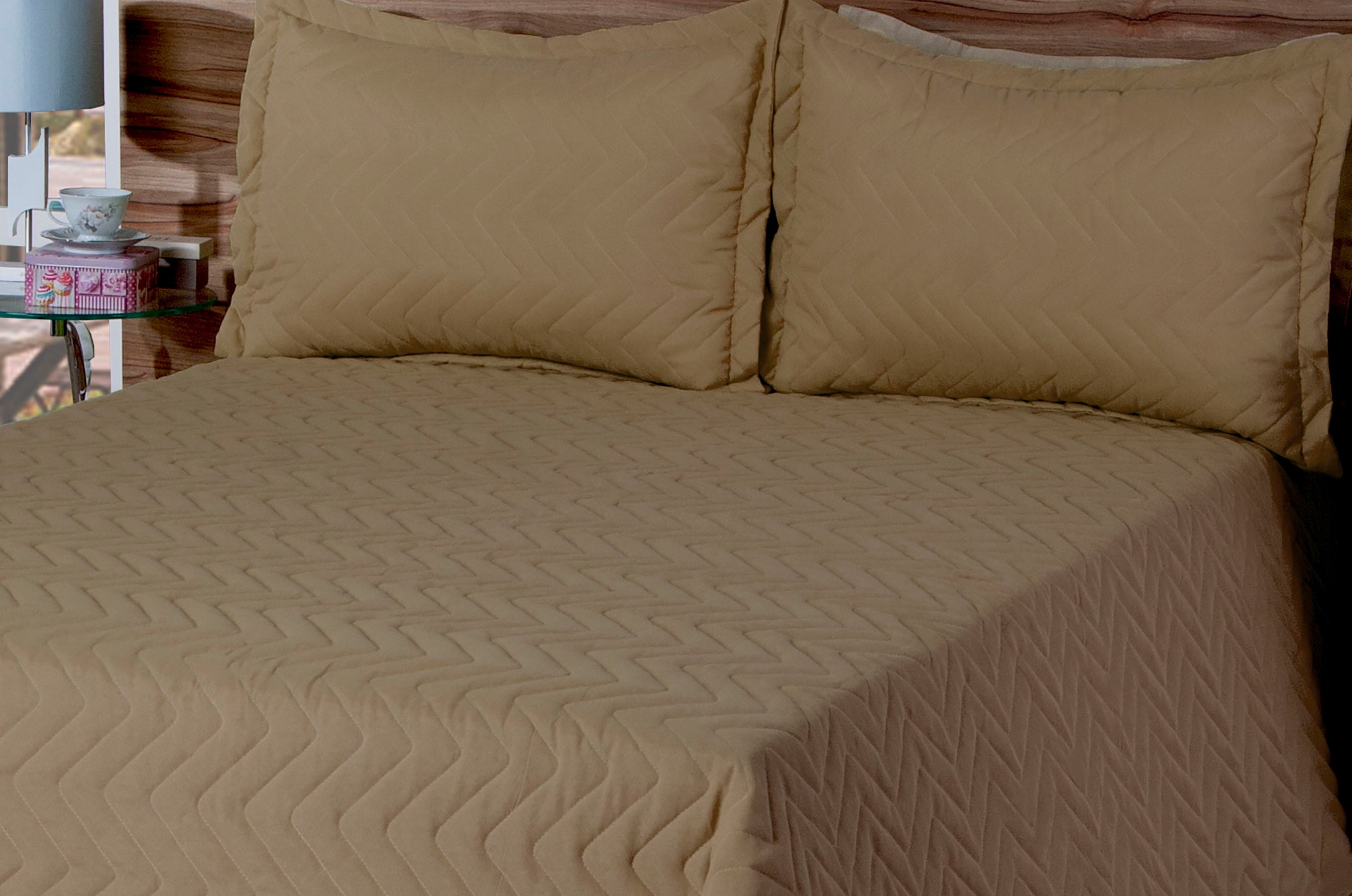 Cobre Leito Classic Matelassado Microfibra Queen 03 Pçs Avelã