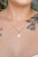 Colar Pingente Reticulado Com Pé Banhado Em Ouro 18k Cor:dourado
