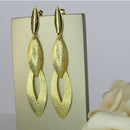 Brinco Grande De Folhas Sobrepostas Banhado Em Ouro 18k Cor:dourado