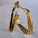 Brinco Argola Três Triangulos Banhado Em Ouro 18k Cor:dourado