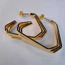 Brinco Argola Três Triangulos Banhado Em Ouro 18k Cor:dourado