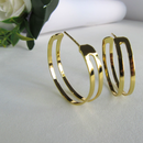 Brinco Argola Media Dupla Vazada Banhado Em Ouro 18k Cor:dourado