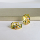 Brinco Argolinha Com Micro Zircônias Coloridas Banhado Em Ouro 18k Cor:dourado
