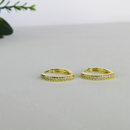 Brinco Triangular Médio Com Zircônia Banhado Em Ouro 18k Cor:dourado