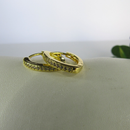 Brinco Triangular Médio Com Zircônia Banhado Em Ouro 18k Cor:dourado