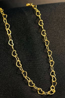 Choker Com Coração Vazado Pequeno Interligado Banhado Em Ouro 18k Cor:dourado