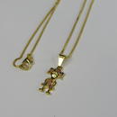 Colar Pingente Menina Com Zircônia Colorida Banhado Em Ouro 18k Cor:dourado