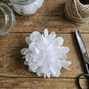Saco 50 Botões De Flor Artificial Crisântemo Branco Para Decoração Casamento, Igrejas, Aniversários - UN / 50
