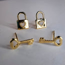 Brinco Duo Chave E Cadeado Banhado Em Ouro 18k Cor:dourado
