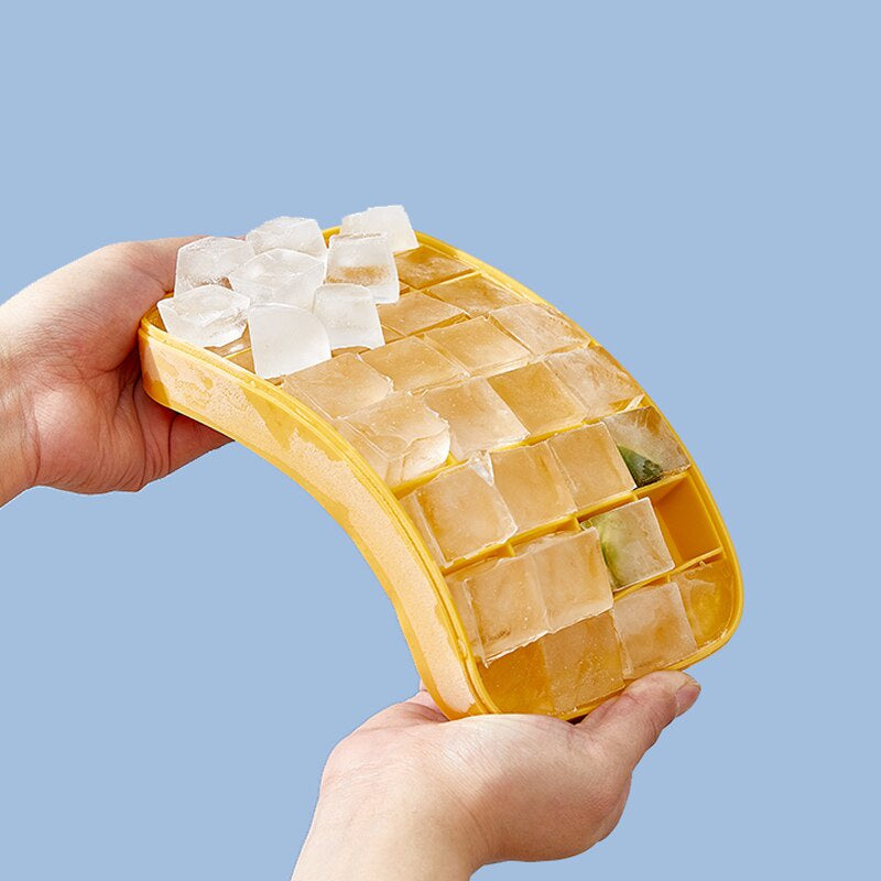 Bandeja Gelo Silicone Com Armazenamento E Tampa 36 Cubos