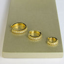 Trio De Brincos De Argolinha Com Fio Lateral Banhado Em Ouro 18k Cor:dourado