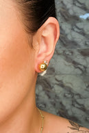Brinco De Bola Lisa Banhado Em Ouro 18k Cor:dourado