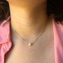 Colar Com Perola No Centro Folheado Em Ouro 18k