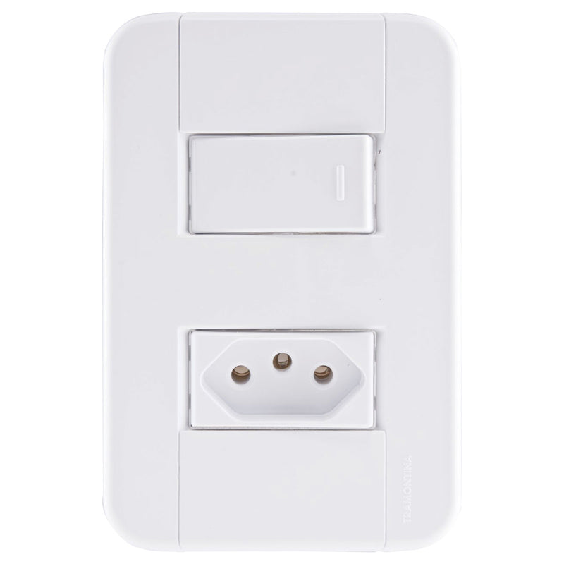 CONJUNTO 4X2 1 INTERRUPTOR SIMPLES 10A 250V E 1 TOMADA 2P+T 20A 250V BRANCO