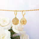Brinco Pequeno Medalha São Bento Folheado
