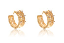 Brinco Argola Trabalhada Vazada Com 4 Zircônias Folheado Em Ouro 18k