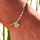 Pulseira Com Coração De Zircônias Coloridas Folheado A Ouro 18k